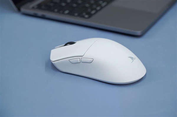 219元鼠标卷王!达摩鲨M3三模无线鼠标图赏(图4) 219元鼠标卷王!达摩鲨M3三模无线鼠标图赏(图4)