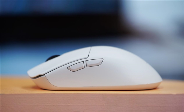 219元鼠标卷王!达摩鲨M3三模无线鼠标图赏(图8) 219元鼠标卷王!达摩鲨M3三模无线鼠标图赏(图8)