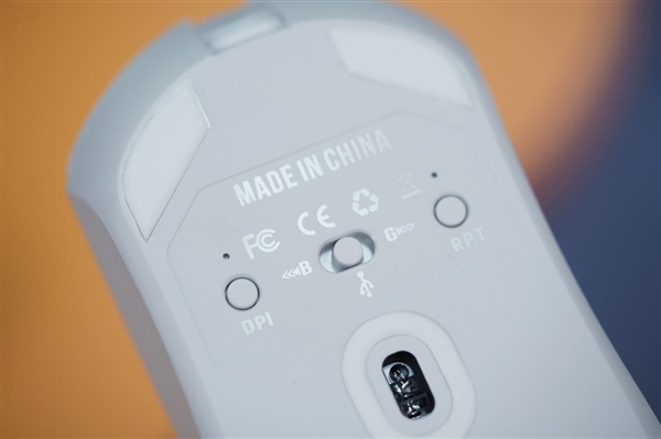 219元鼠标卷王!达摩鲨M3三模无线鼠标图赏(图13) 219元鼠标卷王!达摩鲨M3三模无线鼠标图赏(图13)